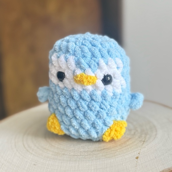 Handmade Crochet Baby Penguins Kawaii Plushies – Adorable Soft Amigurumi Gift - Picture 1 of 9
